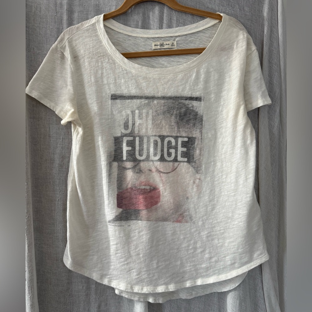 Abercrombie and Fitch “Oh Fudge” t-shirt. Size M. Great Condition.